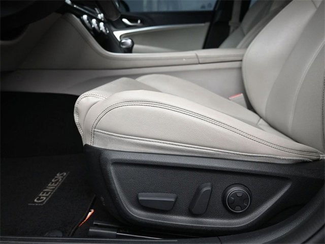 2022 Genesis G70 2.0T