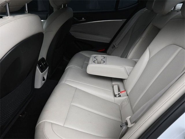 2022 Genesis G70 2.0T