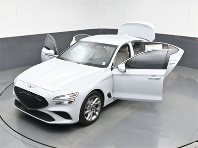 2022 Genesis G70 2.0T