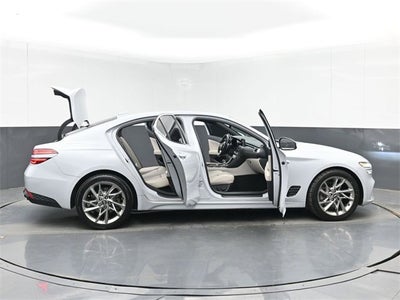 2022 Genesis G70 2.0T