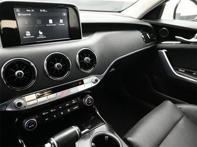 2019 Kia Stinger Base