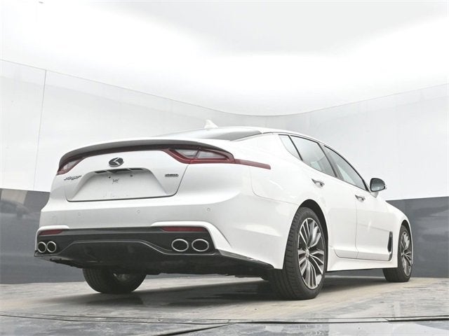 2019 Kia Stinger Base