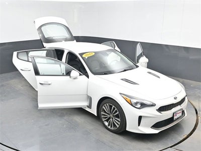 2019 Kia Stinger Base