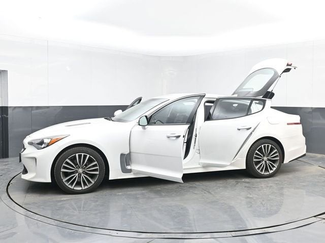 2019 Kia Stinger Base