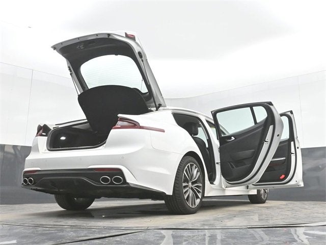 2019 Kia Stinger Base