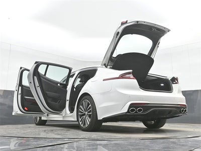 2019 Kia Stinger Base