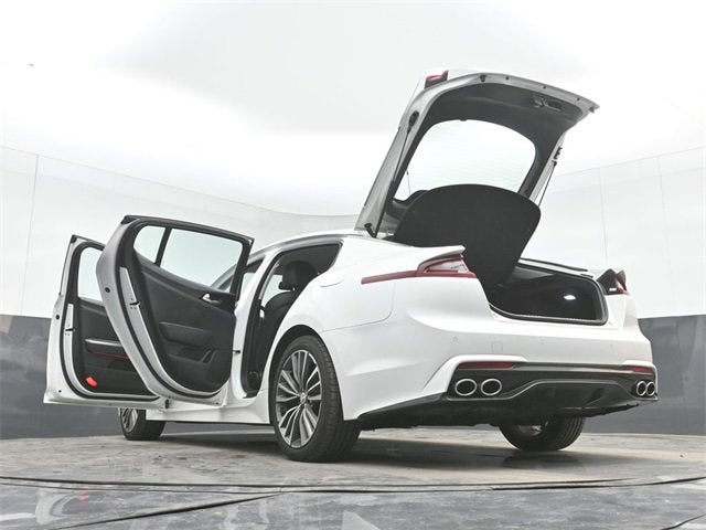 2019 Kia Stinger Base