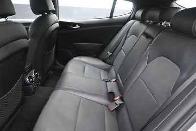 2023 Kia Stinger GT-Line