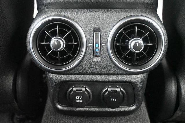 2023 Kia Stinger GT-Line