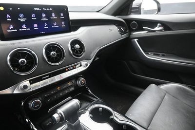 2023 Kia Stinger GT-Line