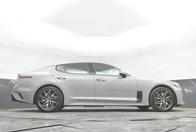 2023 Kia Stinger GT-Line