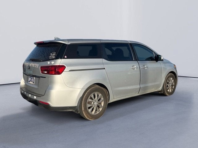 2019 Kia Sedona L