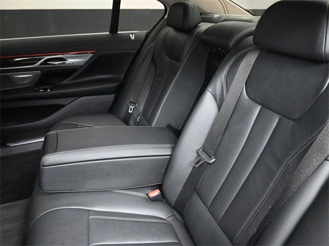 2020 BMW 7 Series 740i xDrive