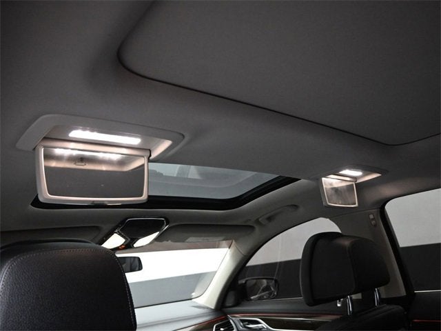 2020 BMW 7 Series 740i xDrive