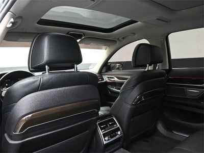2020 BMW 7 Series 740i xDrive