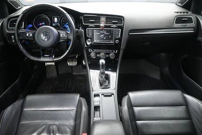 2017 Volkswagen Golf R 4-Door w/DCC & Navigation