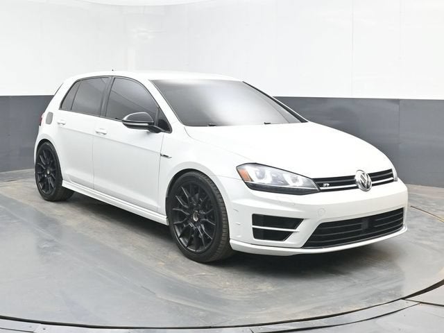2017 Volkswagen Golf R 4-Door w/DCC & Navigation