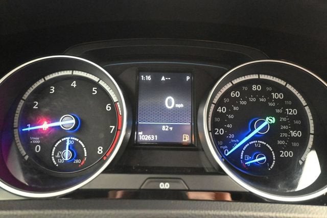 2017 Volkswagen Golf R 4-Door w/DCC & Navigation