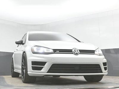 2017 Volkswagen Golf R 4-Door w/DCC & Navigation