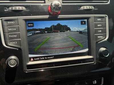 2017 Volkswagen Golf R 4-Door w/DCC & Navigation