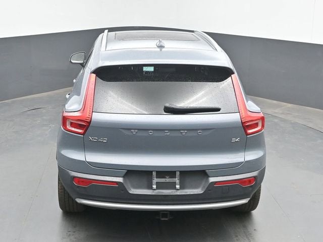2023 Volvo XC40 B4 Ultimate Bright Theme