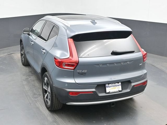 2023 Volvo XC40 B4 Ultimate Bright Theme