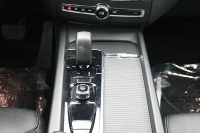 2023 Volvo XC60 B5 Core