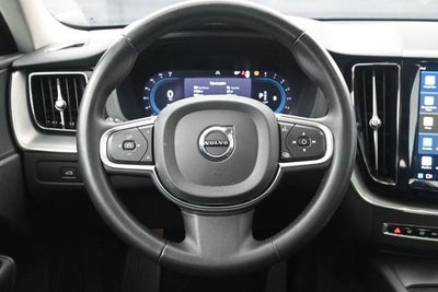 2023 Volvo XC60 B5 Core
