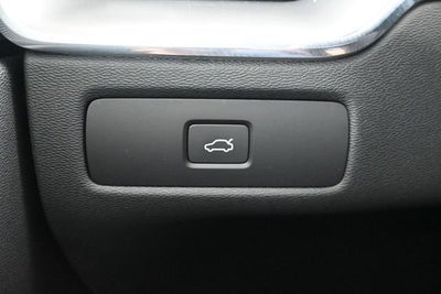 2023 Volvo XC60 B5 Core